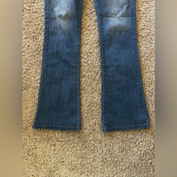 Guess Boot Ultra Low 28 - Picture 4 of 11